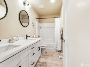 281 SW 97th Place, Seattle WA 98106