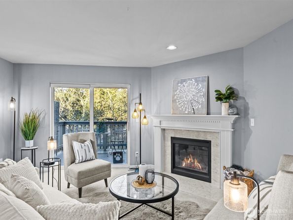 1404 NW 202nd Lane, Shoreline WA 98177