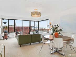 912 3rd Avenue W 202, Seattle WA 98119