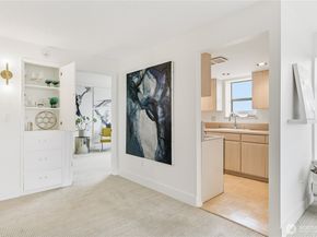 912 3rd Avenue W 202, Seattle WA 98119