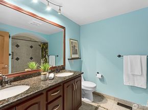 16 Cascade Key, Bellevue WA 98006