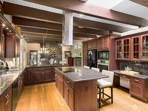 16 Cascade Key, Bellevue WA 98006