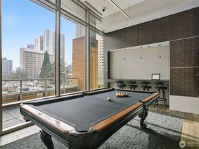 10650 NE 9th Place 721, Bellevue WA 98004