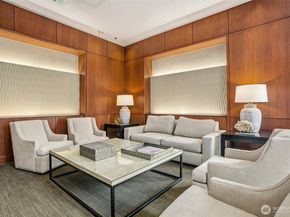 10650 NE 9th Place 721, Bellevue WA 98004