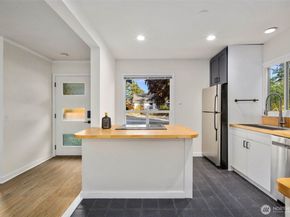 14035 2nd Avenue NW, Seattle WA 98177