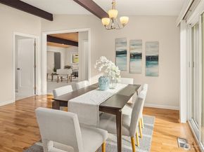 22709 SE 16th Street, Sammamish WA 98075