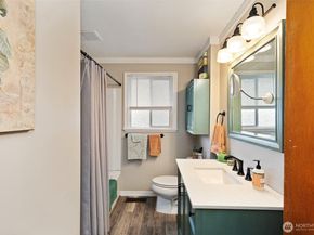 110 S Summit Avenue, Bremerton WA 98312