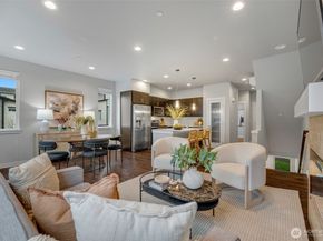 3230 148th Street SW E1, Lynnwood WA 98087