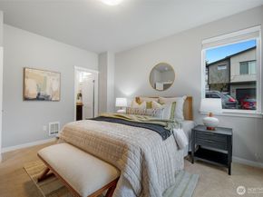 3230 148th Street SW E1, Lynnwood WA 98087