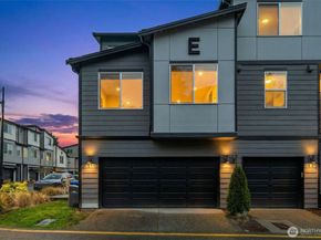 3230 148th Street SW E1, Lynnwood WA 98087