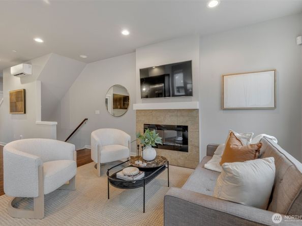 3230 148th Street SW E1, Lynnwood WA 98087