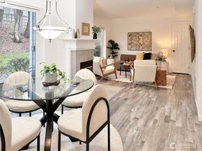 210 10th Street 4, Kirkland WA 98033