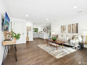 13416 NE 70th Street, Redmond WA 98052