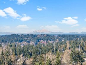 9205 122nd Court NE 6, Kirkland WA 98033