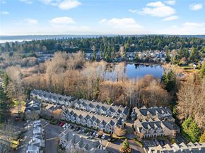 9205 122nd Court NE 6, Kirkland WA 98033