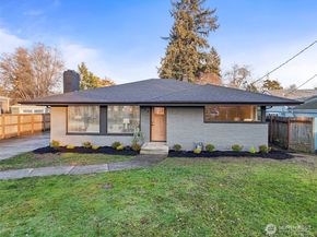 208 J Street NE, Auburn WA 98002