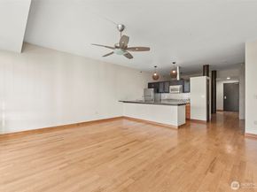 2717 Western Avenue 1018, Seattle WA 98121