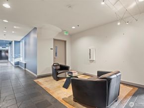 2717 Western Avenue 1018, Seattle WA 98121