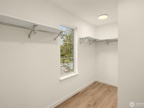 1864 1st Street, Kirkland WA 98033