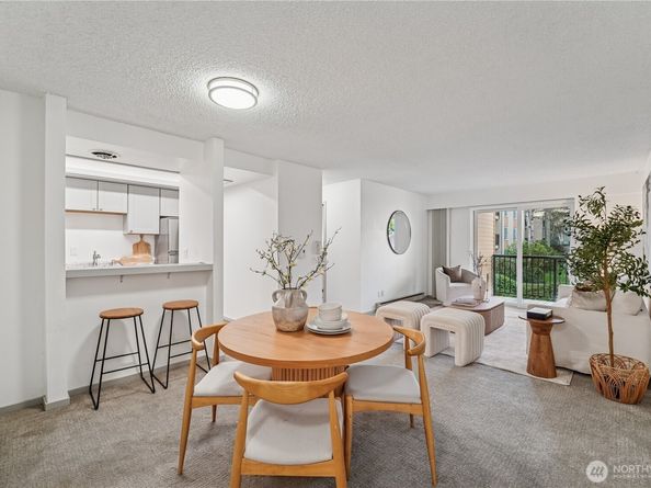 14650 NE 32nd Street A11, Bellevue WA 98007