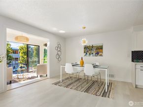 22532 6th Avenue S A2, Seattle WA 98198