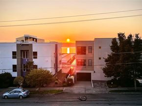 22532 6th Avenue S A2, Seattle WA 98198