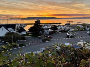 22532 6th Avenue S A2, Seattle WA 98198