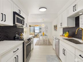 22532 6th Avenue S A2, Seattle WA 98198