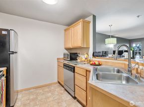 11527 Highway 99 B103, Everett WA 98204