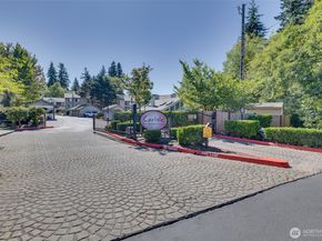 11527 Highway 99 B103, Everett WA 98204