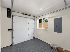 1111 B 26th Avenue, Seattle WA 98122