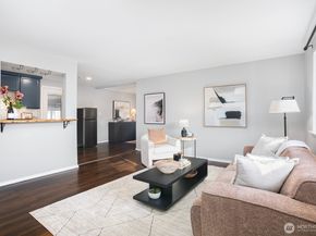 4106 SE 3rd Place, Renton WA 98059