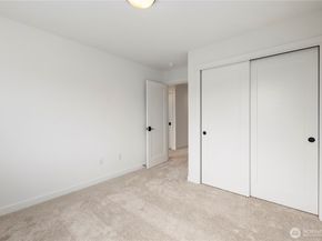 4132 220th Place SE, Bothell WA 98021