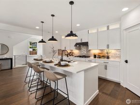 4132 220th Place SE, Bothell WA 98021