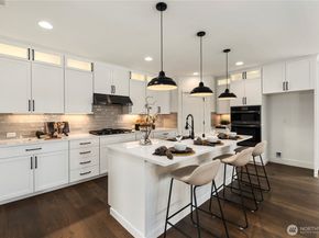 4132 220th Place SE, Bothell WA 98021