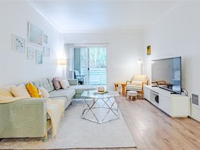 801 Rainier Avenue N G234, Renton WA 98057