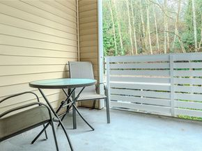 801 Rainier Avenue N G234, Renton WA 98057