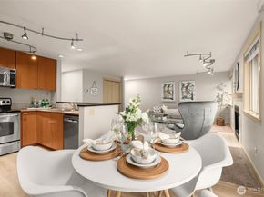 8240 126th Avenue NE A304, Kirkland WA 98033