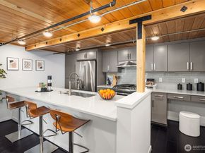 3314 NE 65th Street 105, Seattle WA 98115