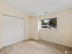 936 N 93rd Street, Seattle WA 98103