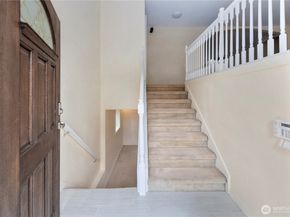 936 N 93rd Street, Seattle WA 98103