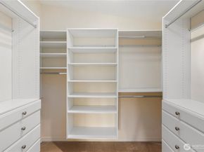 936 N 93rd Street, Seattle WA 98103