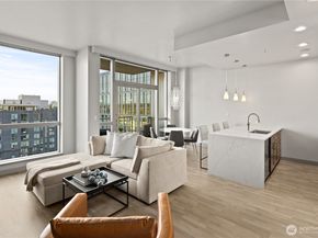 10650 NE 9th Place 2427, Bellevue WA 98004