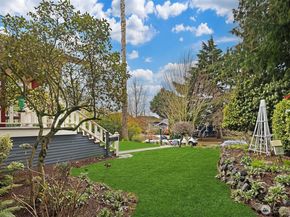 6016 44th Avenue SW, Seattle WA 98136