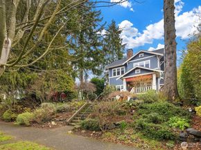 6016 44th Avenue SW, Seattle WA 98136
