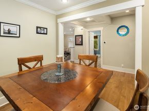 6016 44th Avenue SW, Seattle WA 98136