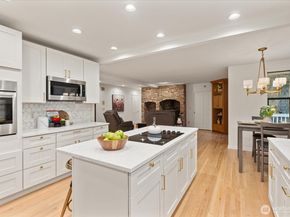 19524 230TH Avenue NE, Woodinville WA 98077