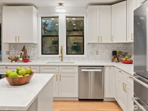 19524 230TH Avenue NE, Woodinville WA 98077