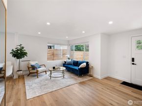 7106 32nd Avenue SW, Seattle WA 98126