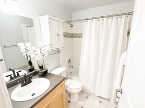 21307 48th Avenue W C208, Mountlake Terrace WA 98043